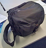 lowepro_stealth_reporter_D550_AW_1.jpg
